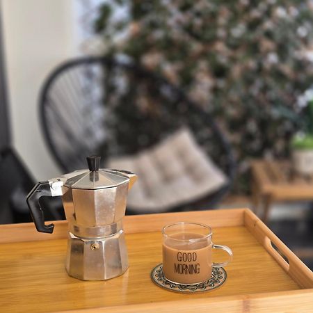 Dimi Guest House Peraía Екстериор снимка