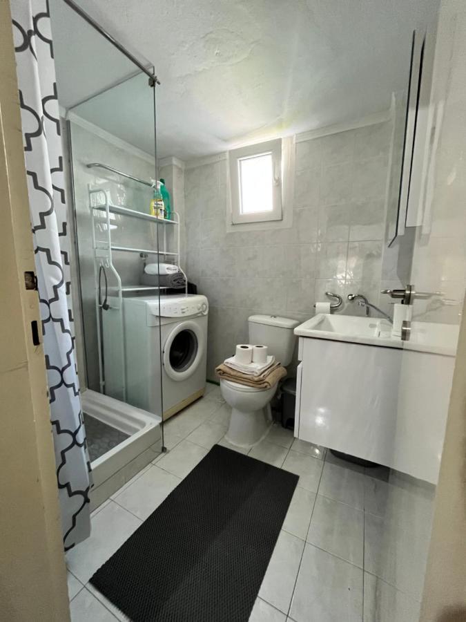 Dimi Guest House Peraía Екстериор снимка
